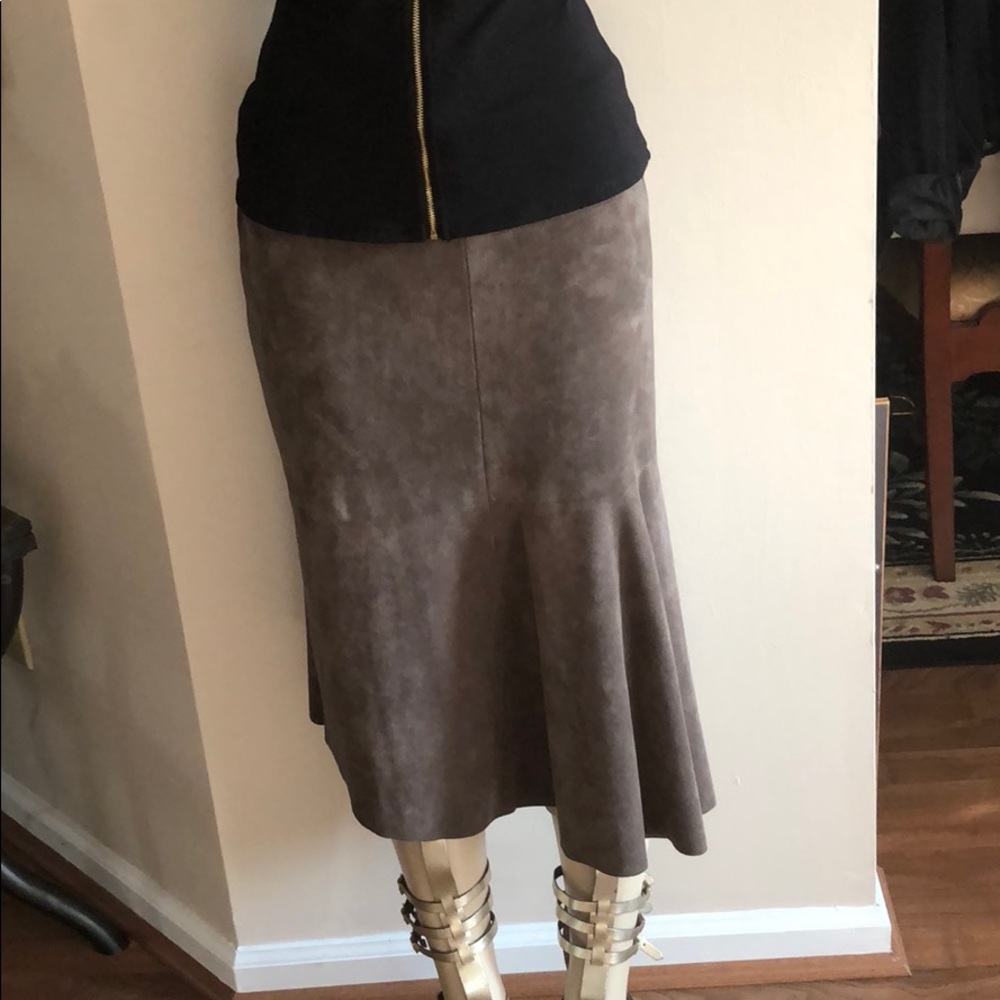 Ivanka Trump buttery grey ultrasuede flare skirt 8